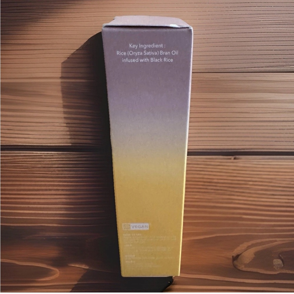 Haruharu Wonder Black Rice Mineral Sunscreen SPF50+ PA++++ 50ml Unscented - Picture 3 of 5